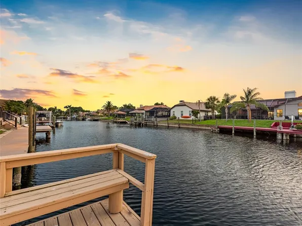 5816 Dory Way, Tampa, FL 33615