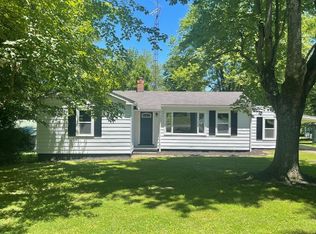 57 Red Bud Ln, Nortonville, KY 42442