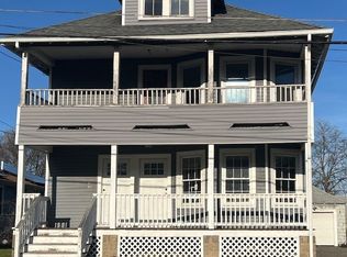 107 Myrtle St, Lynn, MA 01905