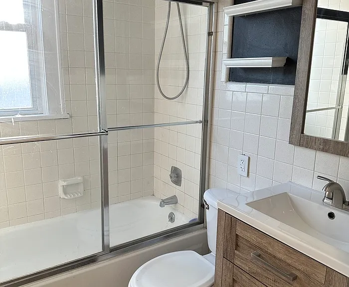 1722 W Woodbine Ave — Photo 8
