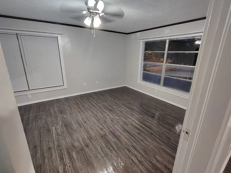 612 N Storer Ave #2 — Photo 12
