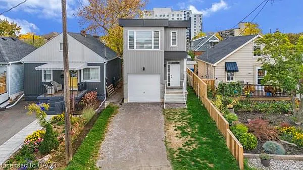 37 Delena Ave S photo 1