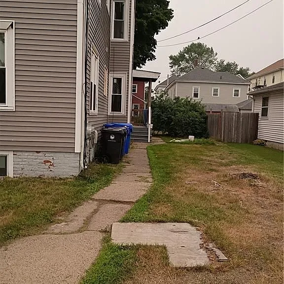 17 Wilson St — Photo 3