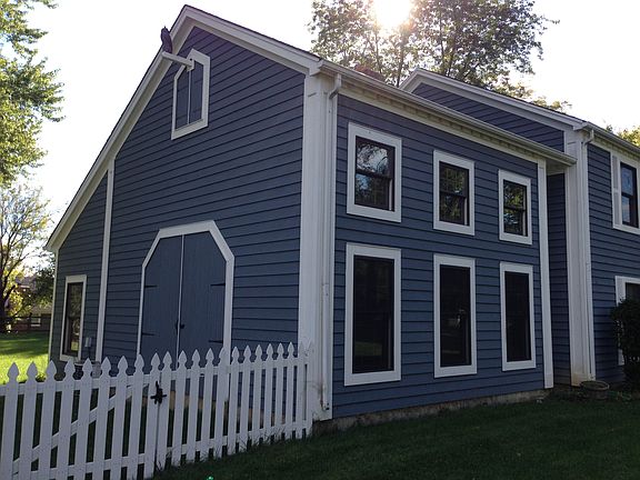 1200 Sqft Annex Greatroom w/Distinctive Trim