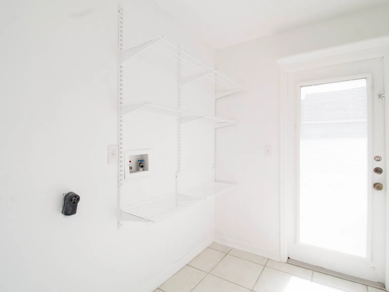 4 bed, 2157 sqft, $2,500 — Photo 3