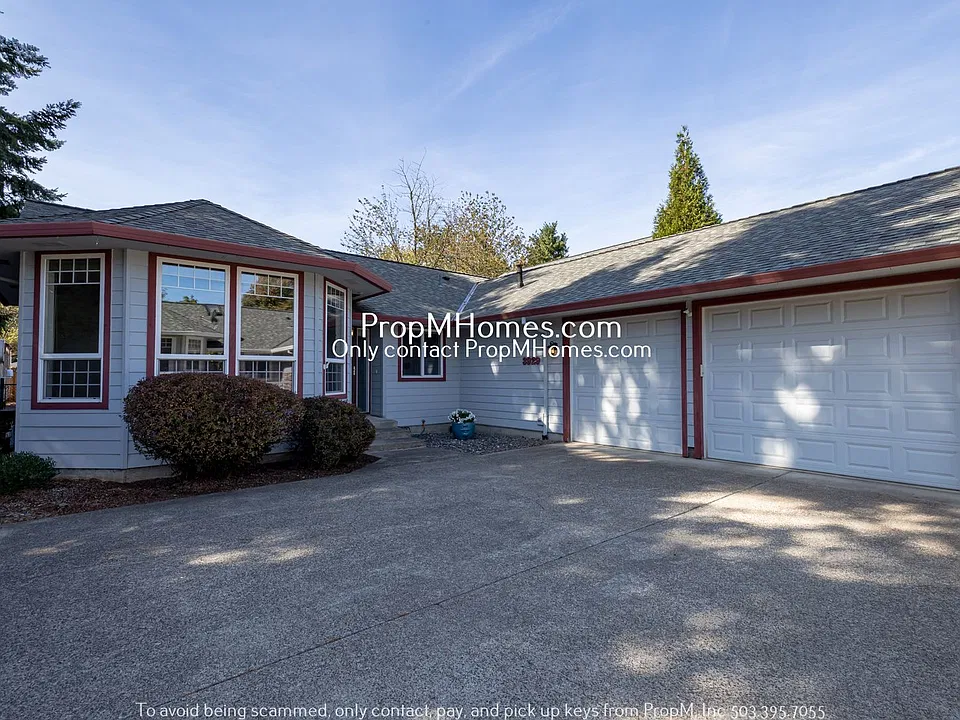 3929 SE 136th Ave