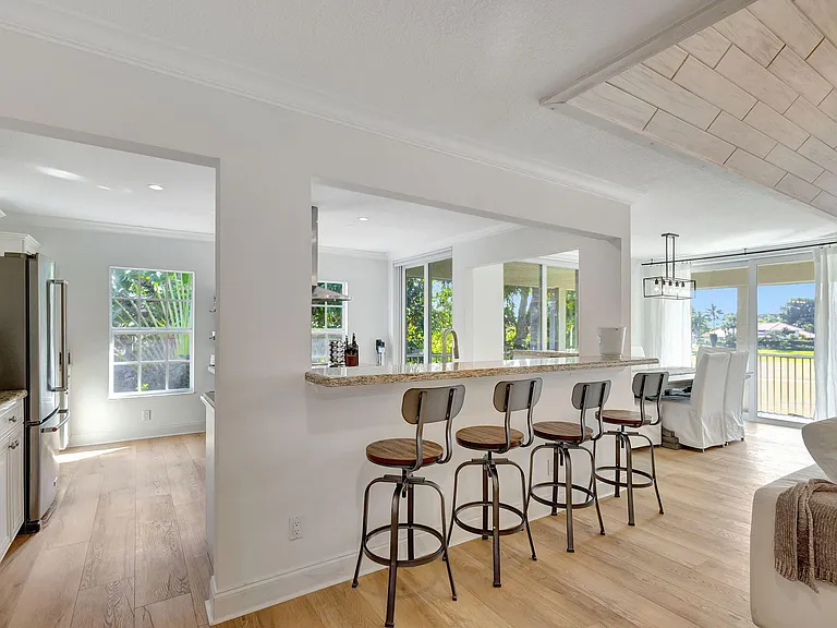 11839 Pebblewood Dr — Photo 12