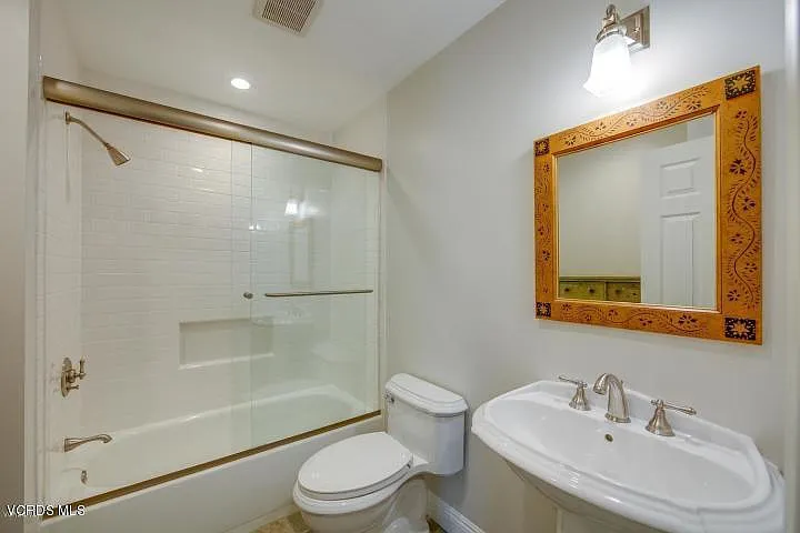 3046 Winding Ln — Photo 16