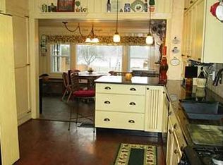 31 S River Rd, Waterville, OH 43566