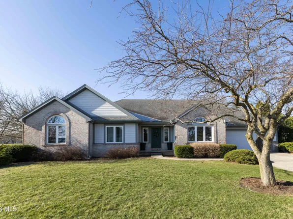 7601 Timbers Blvd, Waterville, OH 43566