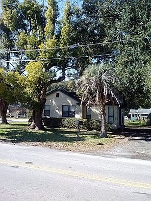 1st image of 6182 Chester Ave