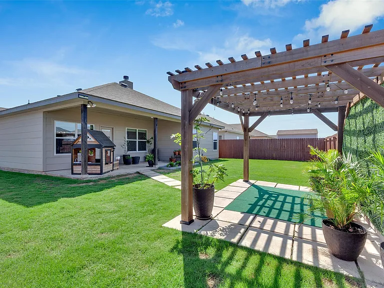 8508 Glade Dr — Photo 38