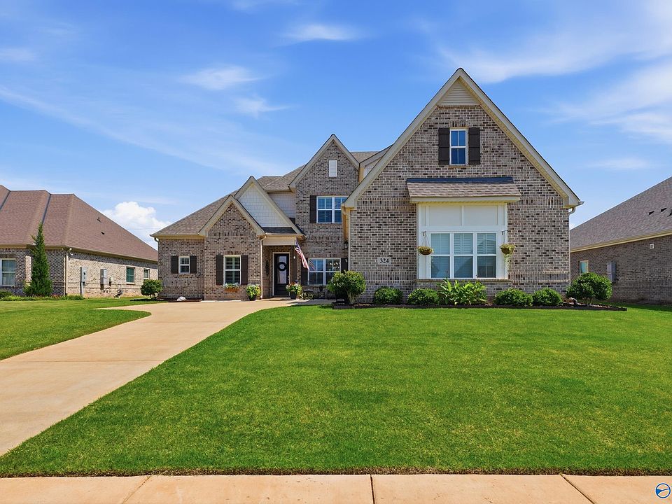 1st image of 324 Anna Dora Way