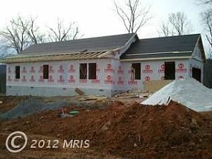 2nd image of Thorn Hill Ln