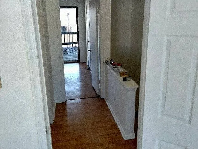 2221 N Hullen St — Photo 4