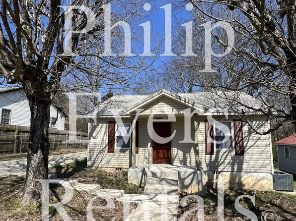 407 E 18th St, Columbia, TN 38401