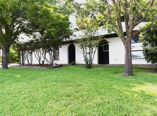 1702 Pecos Ave, Rockdale, TX 76567