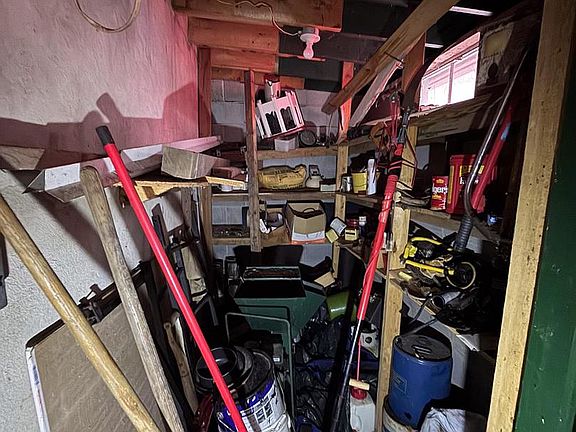 5th image of 17356 Dayton Ln