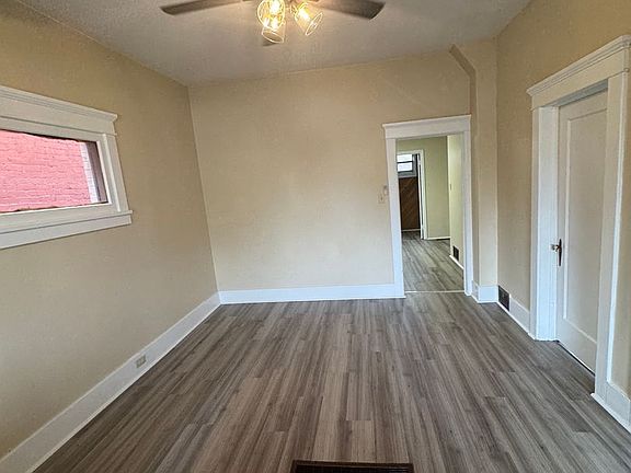 4th image of 1247 E 2nd St #1