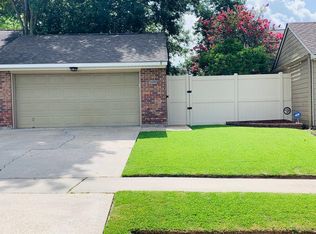 15359 Seven Pines Ave, Baton Rouge, LA 70817