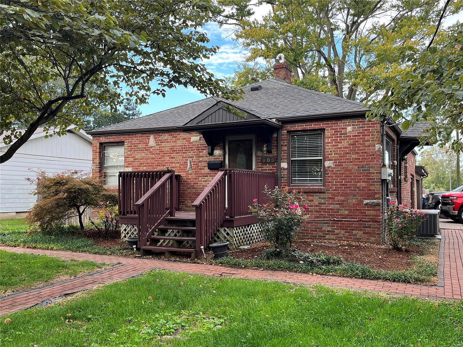 909 Portland Ave, Collinsville, IL 62234 MLS 23061387 Zillow