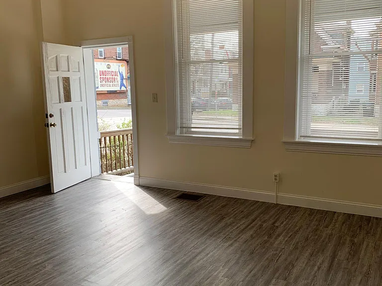 324 W McMillan St #1 — Photo 10