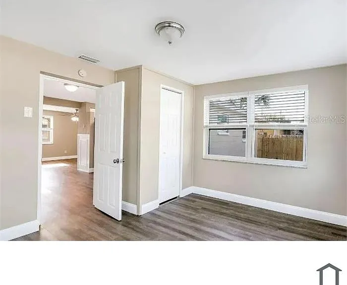 3336 Rosefield Dr — Photo 2