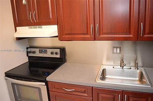 9 NE 19th Ct #204C Photo 1