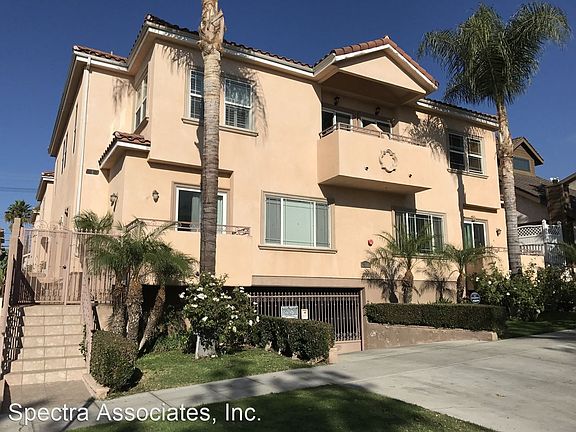 2nd image of 631 E Magnolia Blvd Unit 110