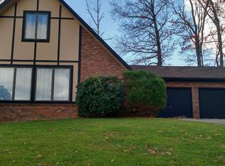 2157 Commonwealth Rd, Galax, VA 24333