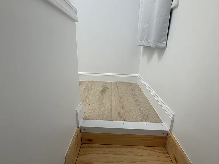 141 N Milton St — Photo 20