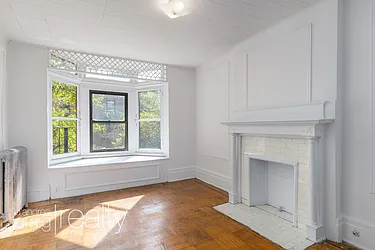 155 Amity Street, #9