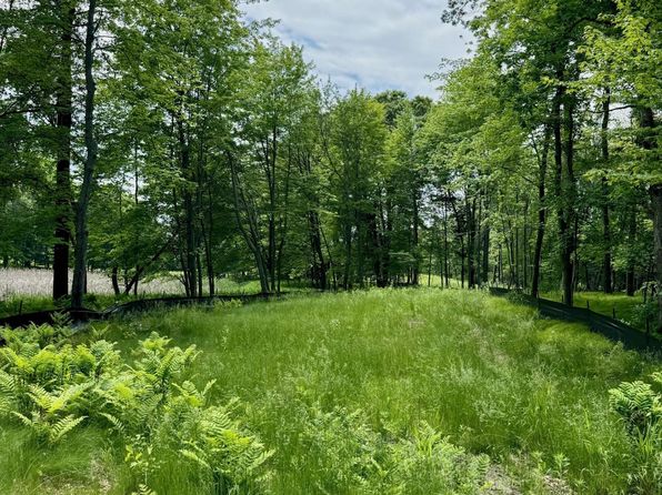 110 177th Ave NE, Andover, MN 55304