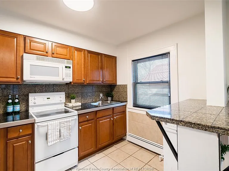 269 Randolph Pl #4 — Photo 10