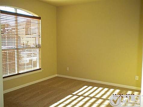 3rd image of 4559 Mountain Laurel Dr