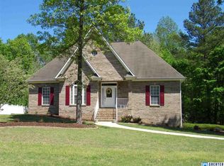 162 Cluster Springs Cir, Gardendale, AL 35071