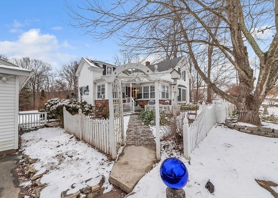 66 Margaret St, Monson, MA 01057 Zillow