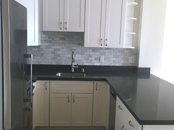 4th image of 745 Hyde St APT 00026