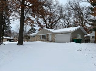 5250 Greatview Ave, Minneapolis, MN 55429