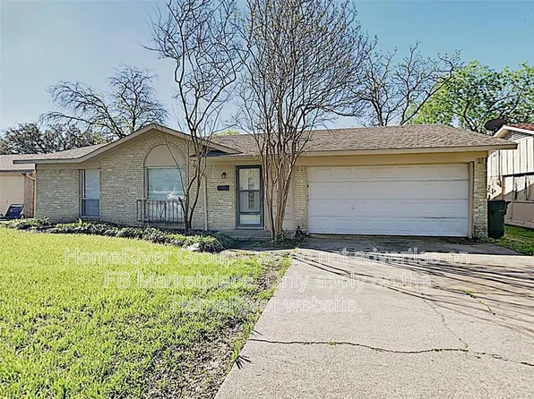 2106 Austin Dr, Carrollton, TX 75006