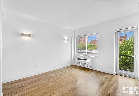 3rd image of 333 Greene Ave #7B