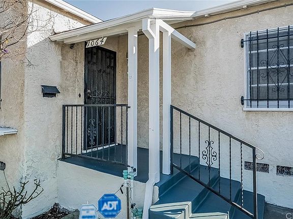 5th image of 1064 W 109th Pl