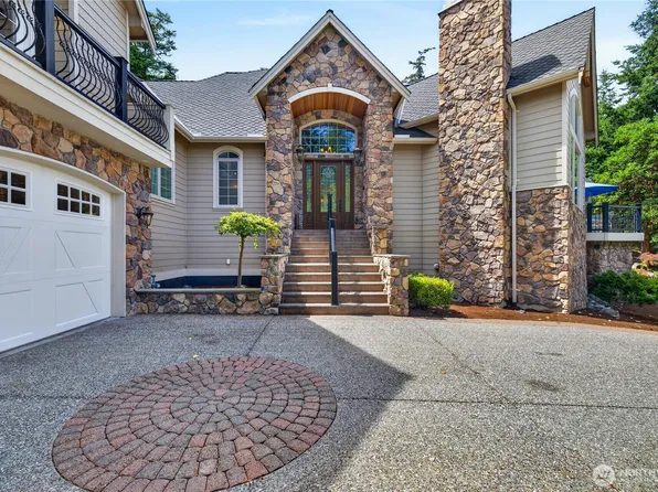 11946 New Morning Drive, Anacortes, WA 98221