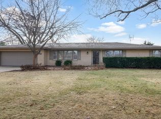 4803 Haverhill Dr, Rockford, IL 61107