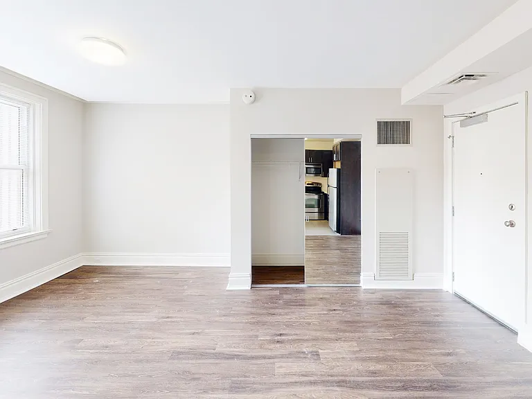 Dining/Living room