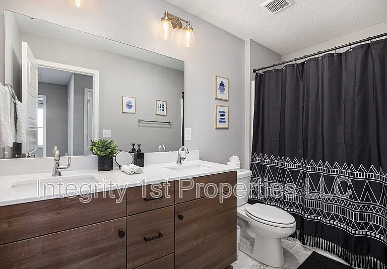 13316 W 180th St — Photo 10