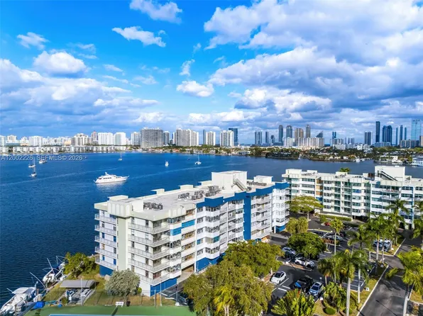 16546 NE 26th Ave APT 3J, North Miami Beach, FL 33160