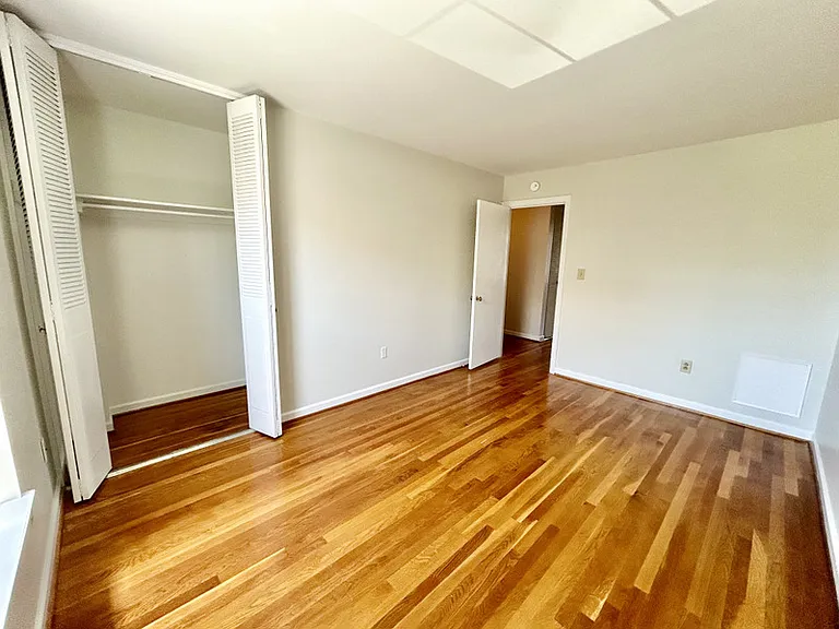 1801 Grandin Rd SW — Photo 91