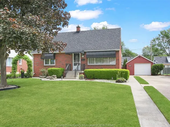 3540 Morris Dr, Windsor, ON N9E 2K4