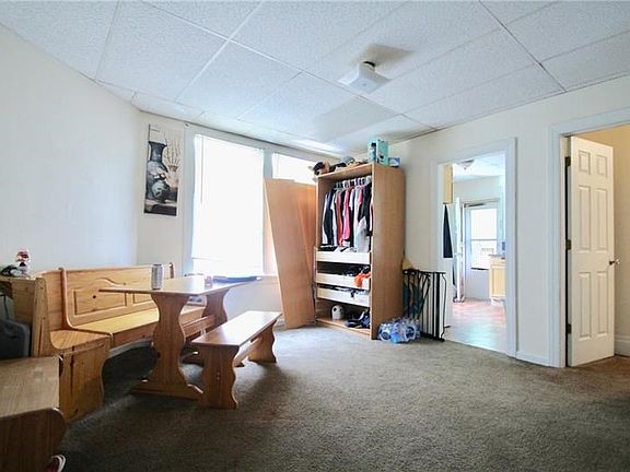 1st floor dining.